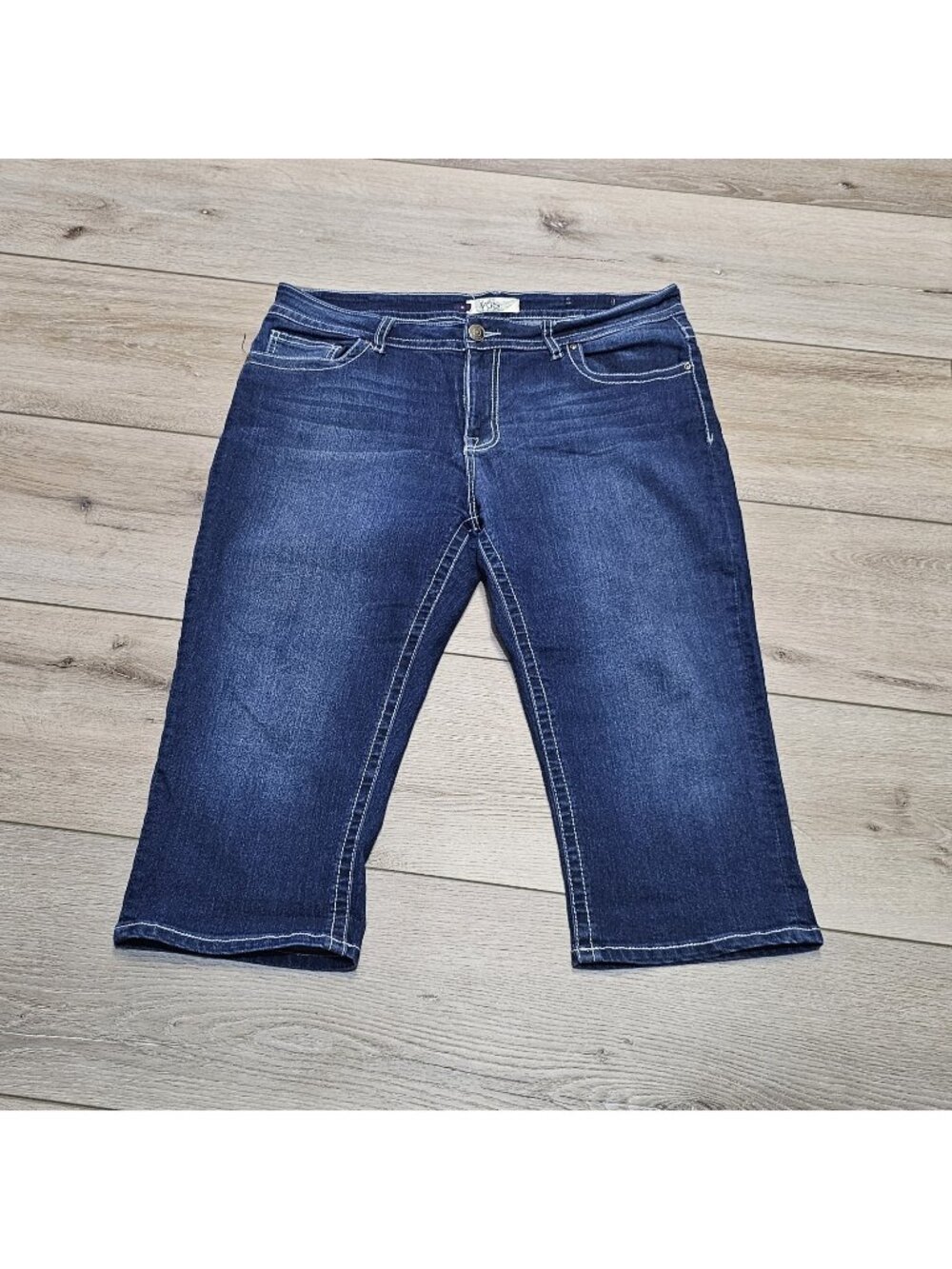 VGS Pants Women 14 Blue Denim Jeans Capri Embroidered Bling Cotton Stretch